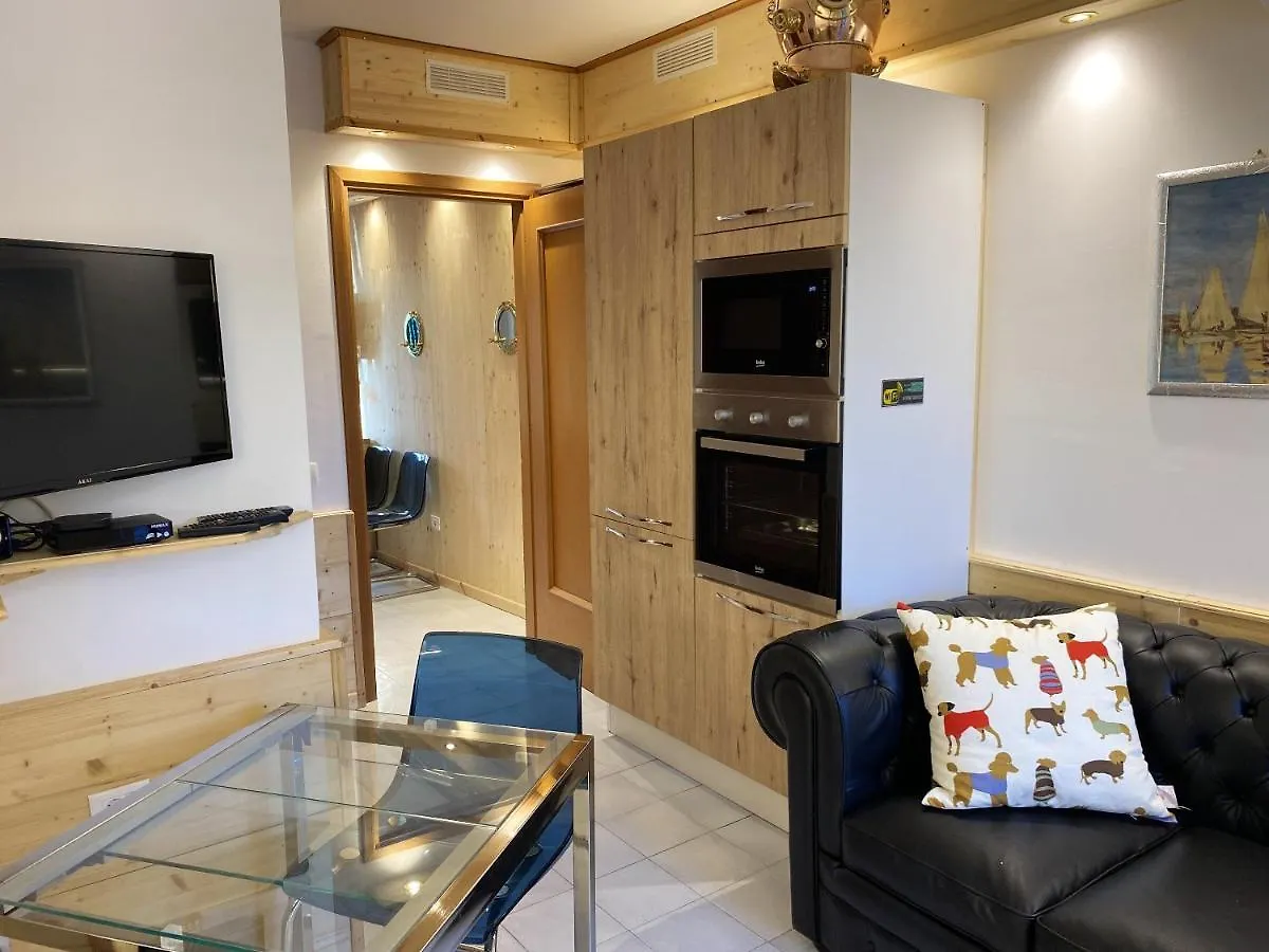 Welcoming Apartment In Realmonte With Sea View 53 M²