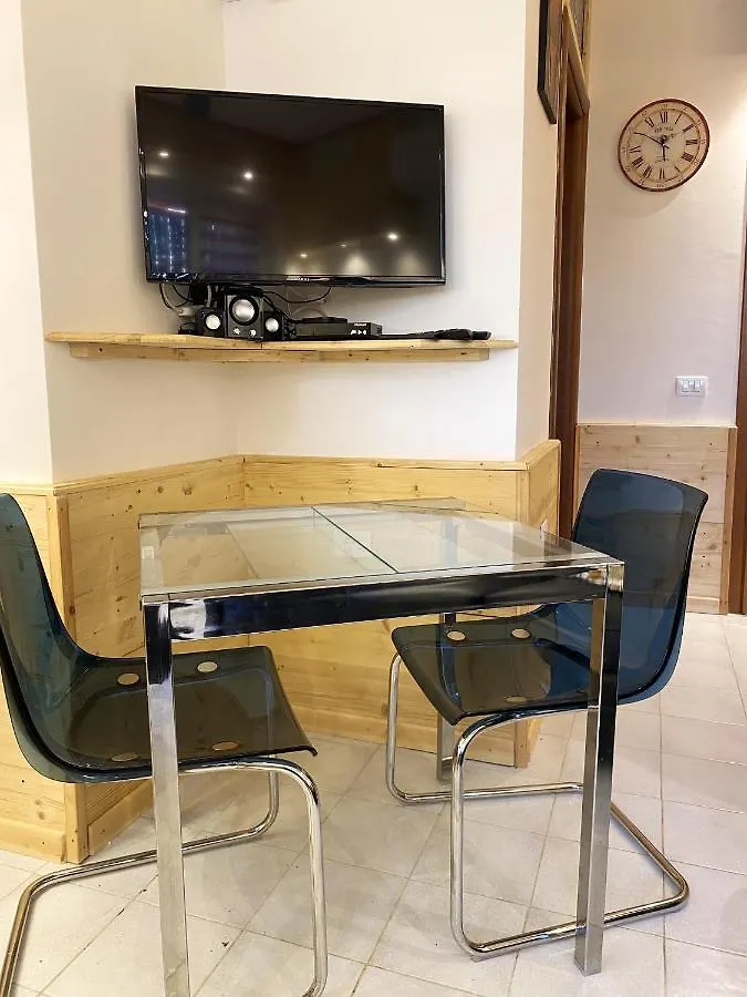 Welcoming Apartment In Realmonte With Sea View 53 M² Italy
